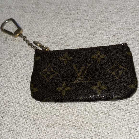 Louis Vuitton Pochette Clés - Picture 2 of 5